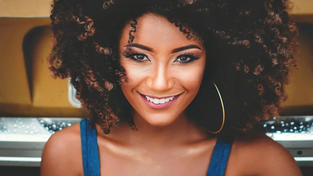 what is a hollywood smile and how to get one?