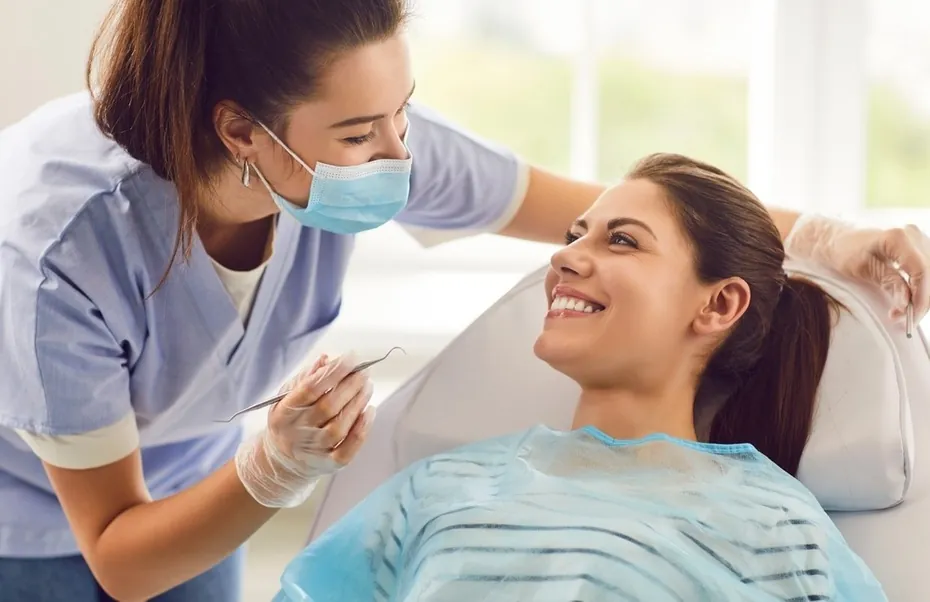 Dental implant care for patients travelling from Barrie